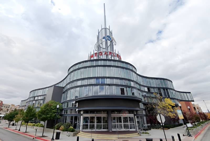 megaplex theatres at the junction